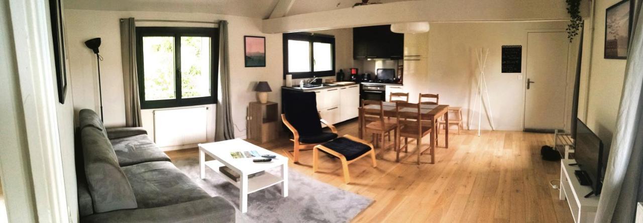 Les 3 Mesanges Apartment Живерни Екстериор снимка