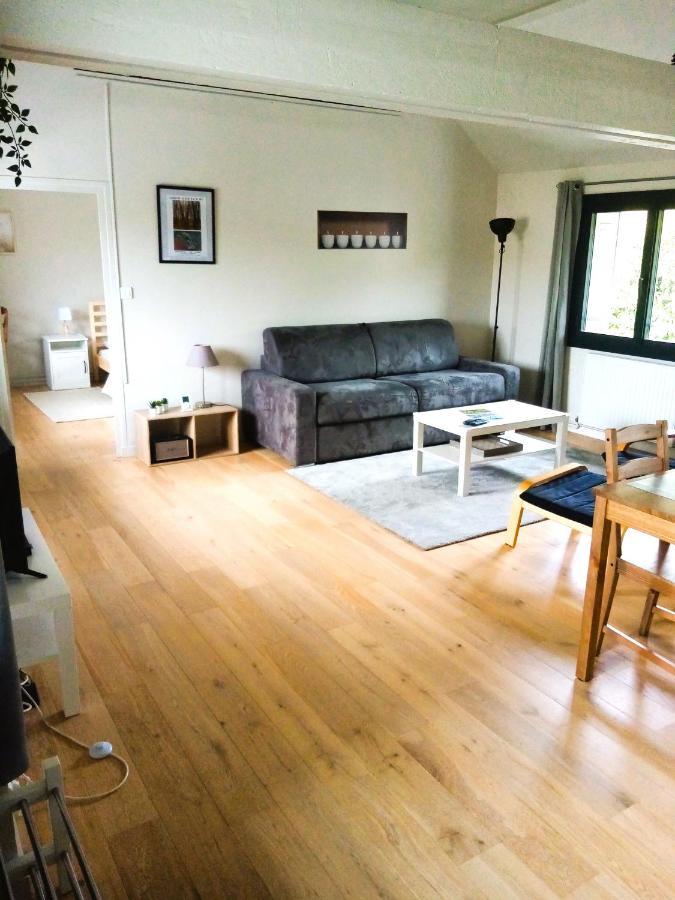 Les 3 Mesanges Apartment Живерни Екстериор снимка
