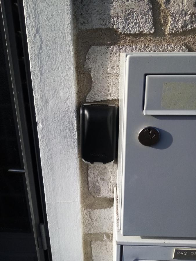 Les 3 Mesanges Apartment Живерни Екстериор снимка